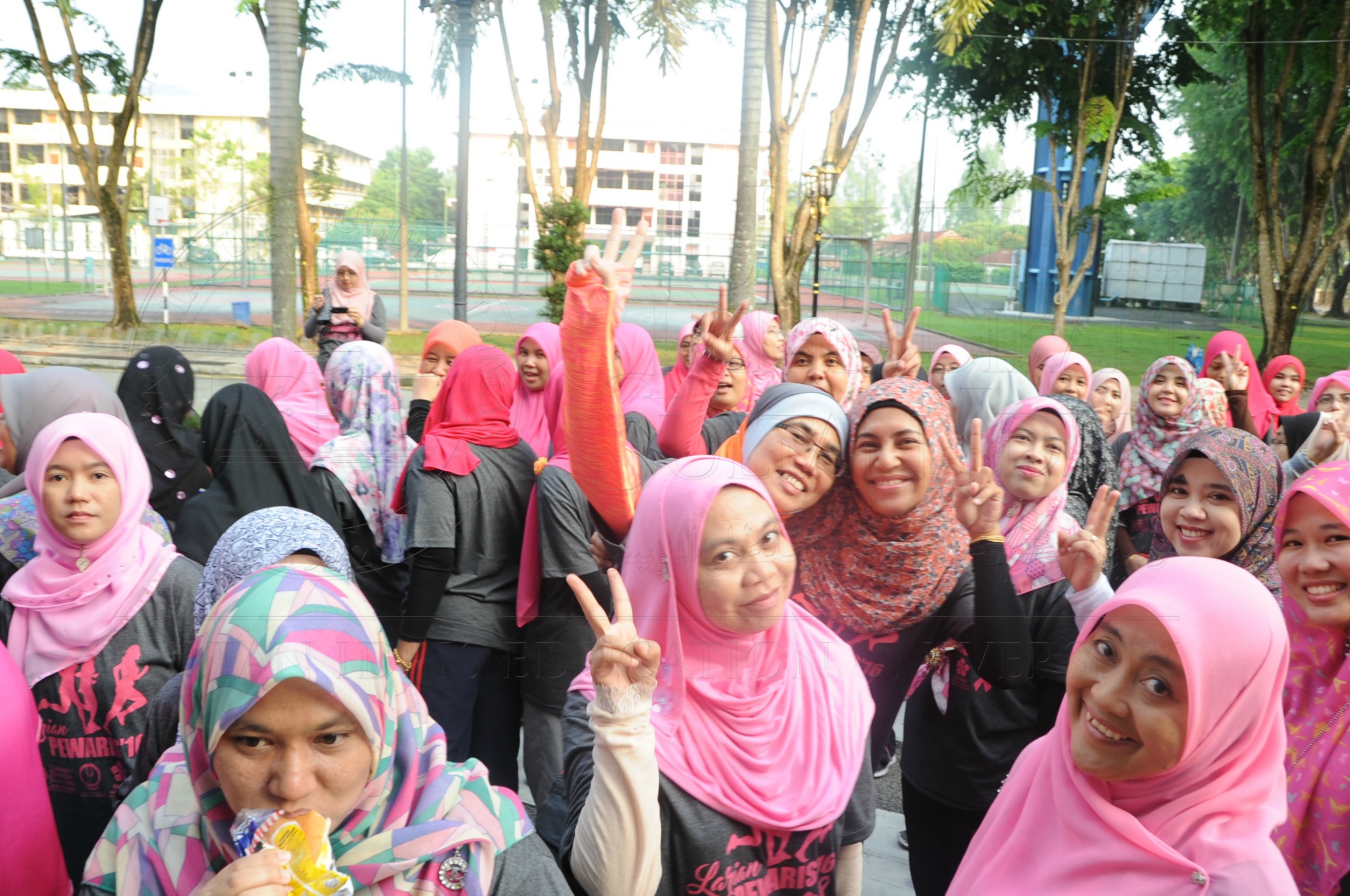 PRO 16 69 Karnival Pewaris 2016   UPSIHAS 8188